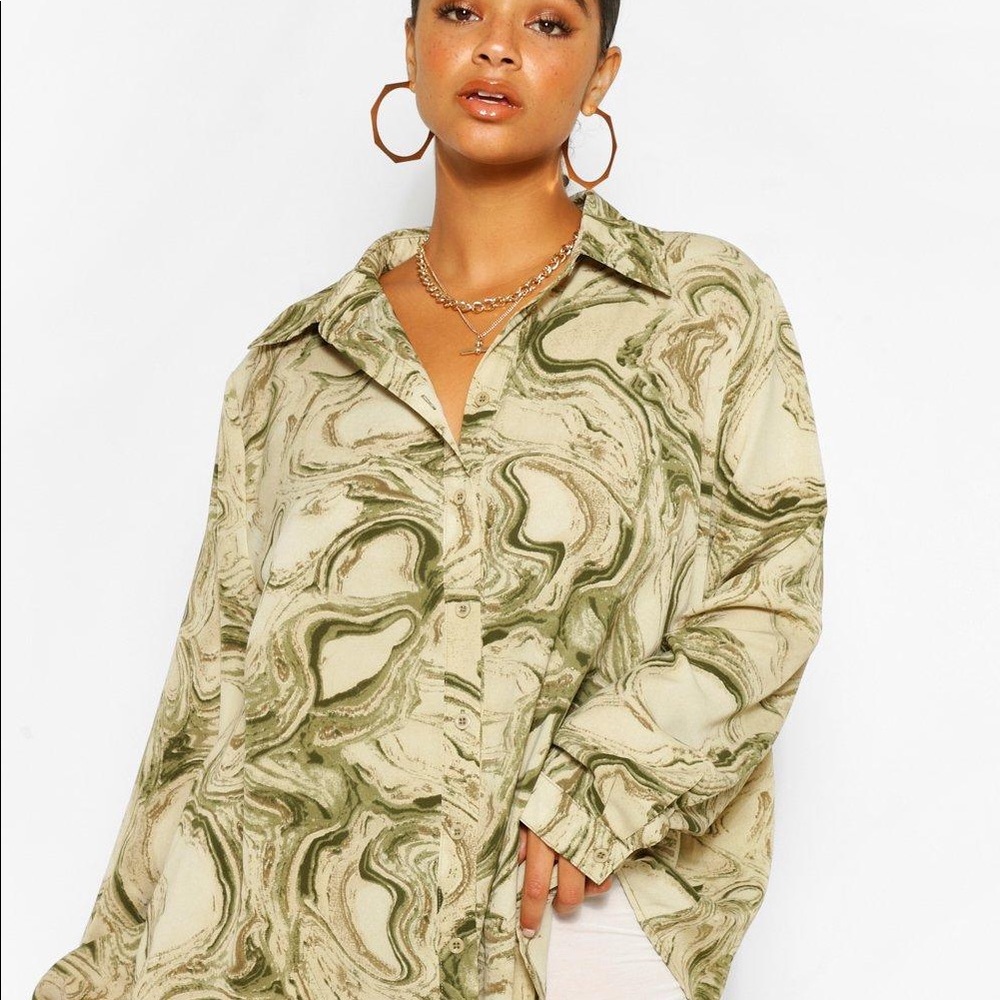 BooHoo Plus Marble Shirt